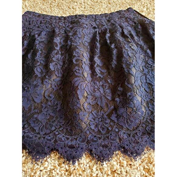 J.CREW Navy Black Lace Skirt, Size 12 - Picture 3 of 9
